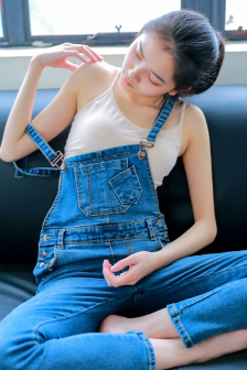 丰满的继母2伦理